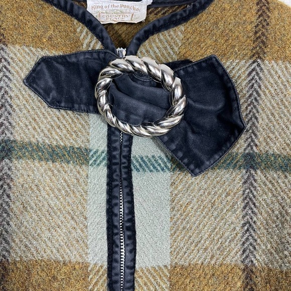 Vintage 60’s King of the Ponchos Country Place Wool Shawl Zip Front Buckle Plaid - Picture 4 of 9
